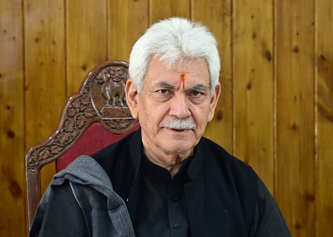 'LG J&K likely to pick Principal Secretary from AGMUT cadre ,  not posted earlier in J&K'